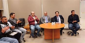   القائم بعمل رئيس جامعة طنطا يلتقي فرق العمل بالمركز الجامعي للتطوير المهني بكلية الهندسة