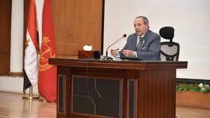 محافظ بورسعيد يهنئ "الأمهات المثاليات" ويشيد برحلة كفاحهن