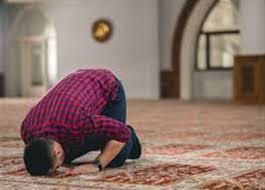 أيُّهما أفضل صلاة التهجُّد في المنزل أم المسجد؟