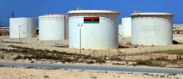 ليبيا: إنتاج مليون و379 ألف برميل نفط خام خلال 24 ساعة