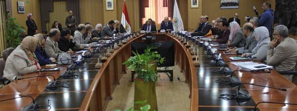 جامعة المنصورة تبدأ أعمال تطوير ميدان الكتاب