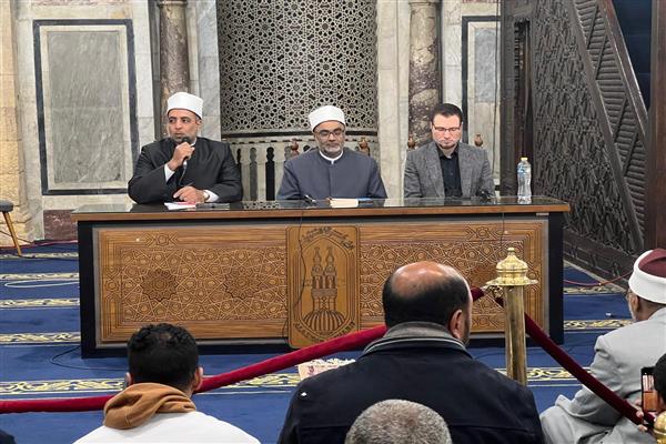 ملتقى الجامع الأزهر: الأمة التي تبحث عن نهضتها بعيدا عن التراث كشجرة تبحث عن مائها دون جذور