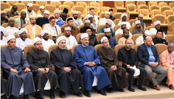   مفتي الجمهورية يستقبل وفدًا من أئمة سبع دول في ختام تدريبهم بأكاديمية الأزهر 