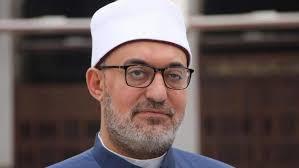   مفتي الجمهورية يطمئن على الحالة الصحية لفضيلة الإمام الأكبر