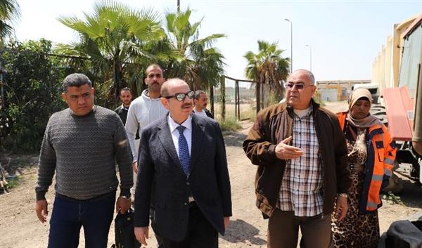 رئيس شركة الصرف الصحي يتفقد محطة التنقية الشرقية بالاسكندرية