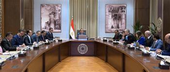 رئيس الوزراء يتابع أعمال تطوير الساحل الشمالي الغربي