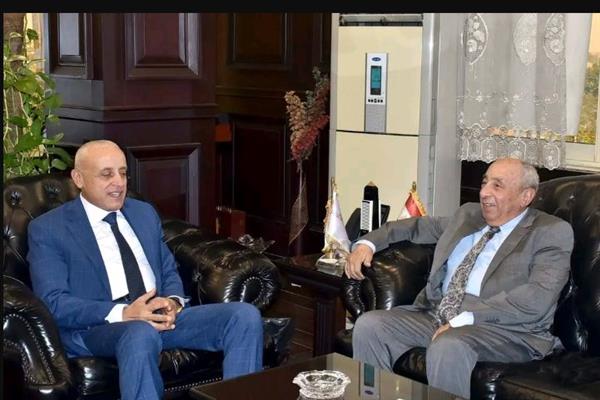 محافظ الأقصر يستقبل النقيب العام لمهندسي مصر