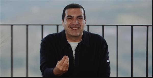 عمرو خالد: عيشها بدون تعقيد.. أسهل طريقة للهدوء النفسي وراحة البال