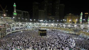    أكثر من 3 ملايين و400 ألف قاصد للمسجد الحرام في ليلة 27 من رمضان