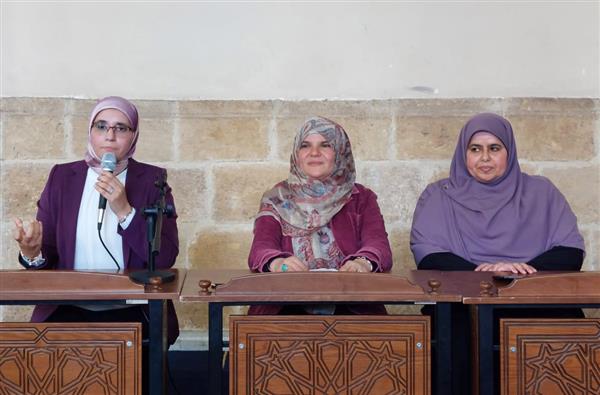 ملتقى (رمضانيات نسائية)  بالجامع الأزهر يناقش الهدي النبوي في الاحتفال بالأعياد
