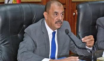 محافظ سوهاج يتابع جهود التموين والطب البيطري فى أحكام الرقابة على الأسواق