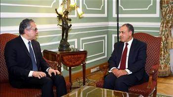   وزير الخارجية يلتقى خالد العناني المرشح لمنصب مدير عام اليونسكو 