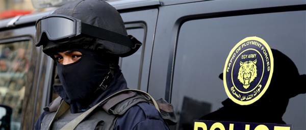 أول بيان من الداخلية حول حقيقة فصل أحد ضباط الشرطة تعسفيًا