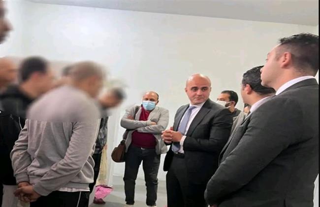 وفد من ‏النيابة العامة يجري  تفتيشًا لقسم شرطة ثالث أكتوبر
