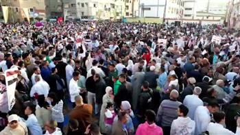   أهالي البحيرة يحتشدون بساحة مسجد الهداية لدعم القضية الفلسطينية
