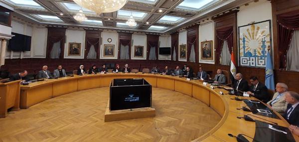 محافظ القاهرة يصدر قرارا بتشكيل الجهاز التنفيذي للمنطقة الصناعية للرخام بشق الثعبان لتطويرها
