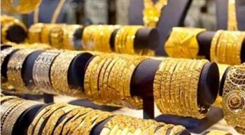   أسعار الذهب مستقرة مع تطبيق ترامب للرسوم الجمركية على المكسيك وكندا