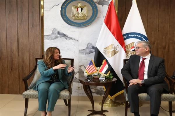 مباحثات مشتركه بين وزير البترول وسفيرة الولايات المتحدة الأمريكية