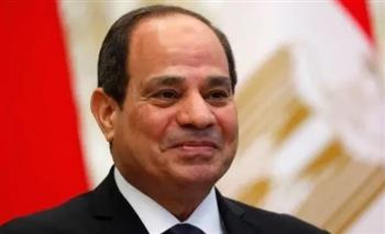   الرئيس السيسي يصل إلى مقر انعقاد أعمال القمة العربية غير العادية
