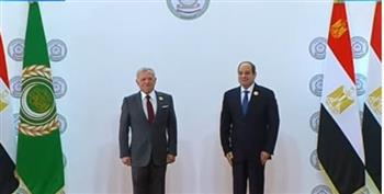   الرئيس السيسي يستقبل العاهل الأردني بمقر انعقاد القمة العربية