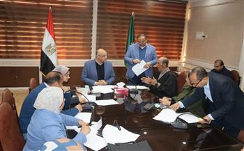   محافظ القليوبية يوجه رؤساء المدن والأحياء بشن حملات  لضبط الألعاب النارية 