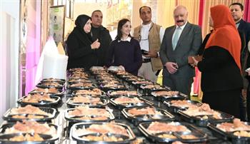   محافظ البحيرة تتفقد مطبخ المصرية لتدريب السيدات ودعم الأسر الأكثر احتياجًا