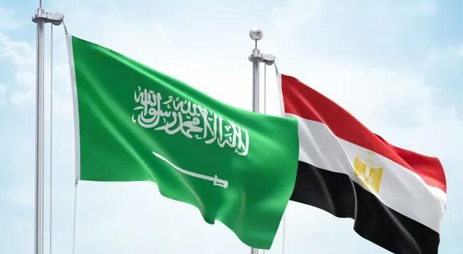 سفير مصر في الرياض يؤكد رغبة القاهرة في جذب المزيد من الاستثمارات السعودية