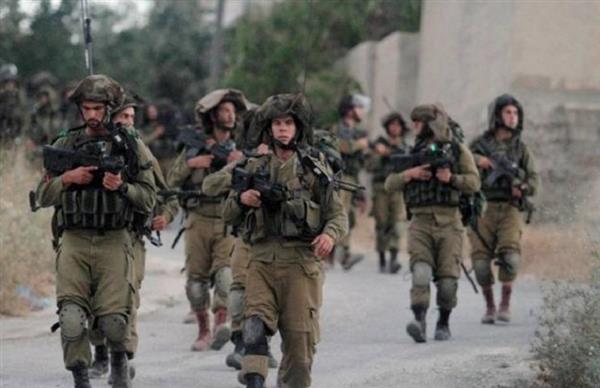 الاحتلال الإسرائيلي يصيب 4 فلسطينيين خلال اقتحامه رام الله