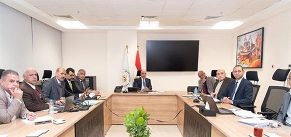 سويلم يتابع أعمال تطوير منظومة الري والصرف بواحة سيوة