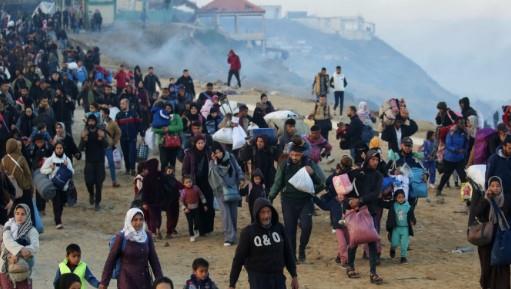 القاهرة الإخبارية: الفلسطينيون يتحدون الصعاب للعودة إلى منازلهم رغم الخراب