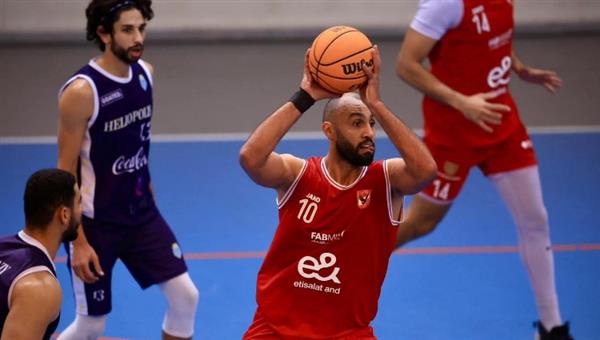 اليوم.. رجال سلة الأهلي يواجه الاتحاد في دوري السوبر