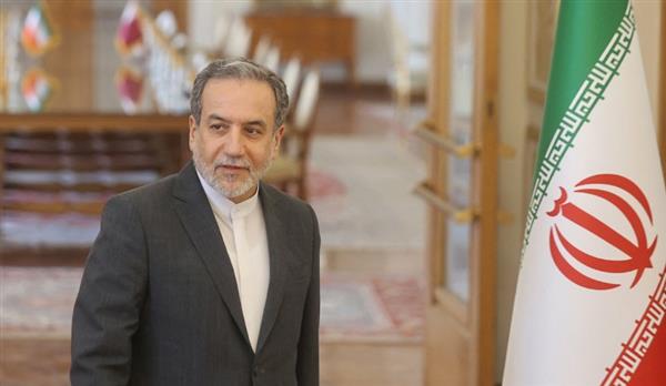 وزير الخارجية الإيراني: البرنامج النووي الإيراني لا يمكن تدميره عسكريا