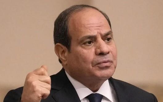 الرئيس السيسي: ندير الأمور بكل حرص والتزام ونسير على ثوابت قانونية وإنسانية