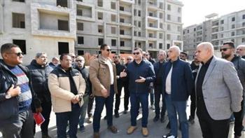 وزير الإسكان يتفقد "سكن لكل المصريين" وكوبري (C3) والجراج بالمدينة التراثية بالعلمين الجديدة