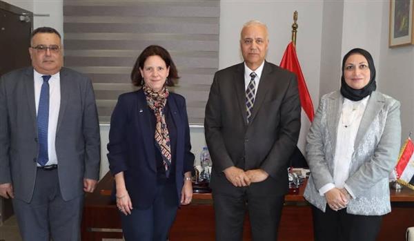 جامعة العلمين الدولية تستقبل مدير التعاون الدولي بمجموعة Vatel الفرنسية