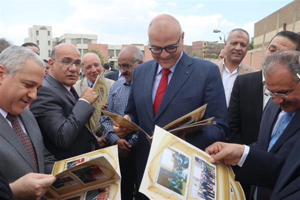 إنشاء مدرسة بمطابع الأهرام بقليوب .. رئيس الوطنية للصحافة و محافظ القليوبية يبحثان سُبل التعاون