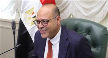   وزير العمل يوجه بضم 4 مراكز تدريبية و 65 مهنة جديدة  إلى "المنظومة"