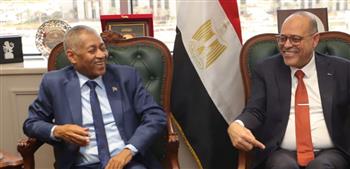   وزير العمل يستقبل السفير السوداني لدى القاهرة لبحث الملفات ذات الإهتمام المشترك