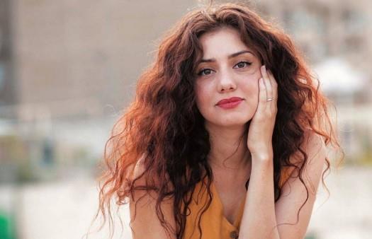 بعيدًا عن الكاميرا.. فنانين وفنانات يبدعون في مجالات أخرى