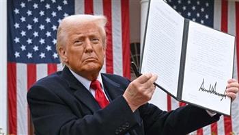   ترامب: نجني ملياري دولار يوميا وهو شيء لم يحدث من قبل