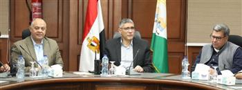   محافظ الجيزة يعتمد التعريفة الجديدة لسيارات السرفيس و النقل الجماعي الداخلية والخارجية 