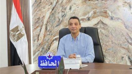 محافظ السويس يعتمد التعريفة الجديدة للمواصلات العامة