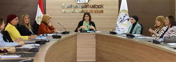   لجنة الإعلام بقومي المرأة تعقد اجتماعها الدوري برئاسة الدكتورة سوزان القليني