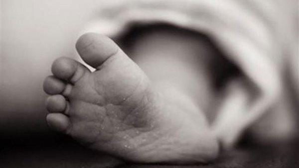 ملفوف في قطعة قماش .. العثور  على طفل رضيع في مقابر أبوتشت بقنا 