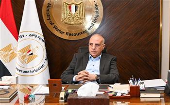 وزير الري يتابع تطوير منظومة المراقبة والتشغيل بالسد العالي