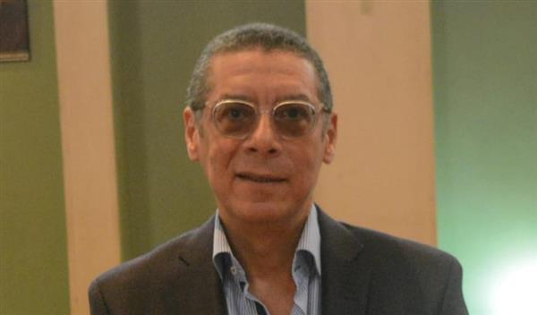 ياسر قمر يشيد بتأهل الأهلي والزمالك لنهائي أفريقيا للطائرة