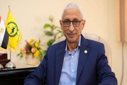 محافظ شمال سيناء ينعي طبيب قلب توفي أثناء عمله بمستشفي العريش