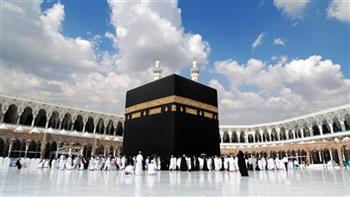    مواعيد دخول وخروج المعتمرين إلى السعودية وتصاريح الدخول لمكة 