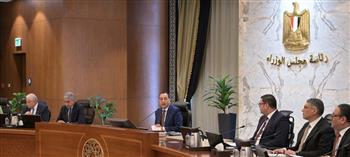   رئيس الوزراء يتابع الموقف التنفيذي للأعمال بالمنطقة الأثرية بالأهرامات