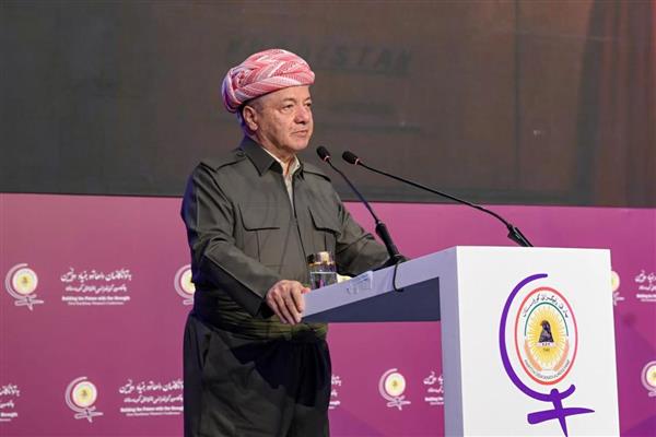 بارزاني لنساء كردستان: أطلب منكن دورا أكبر في كل المجالات وستجدن الدعم الكامل